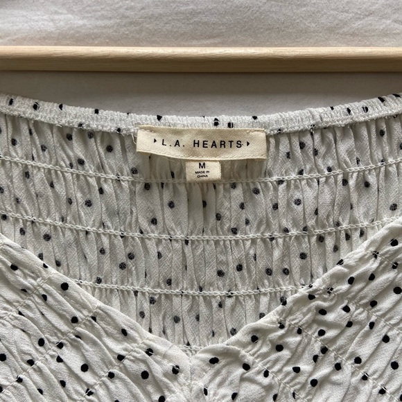 L. A Hearts polka dot blouse!! - Picture 4 of 4